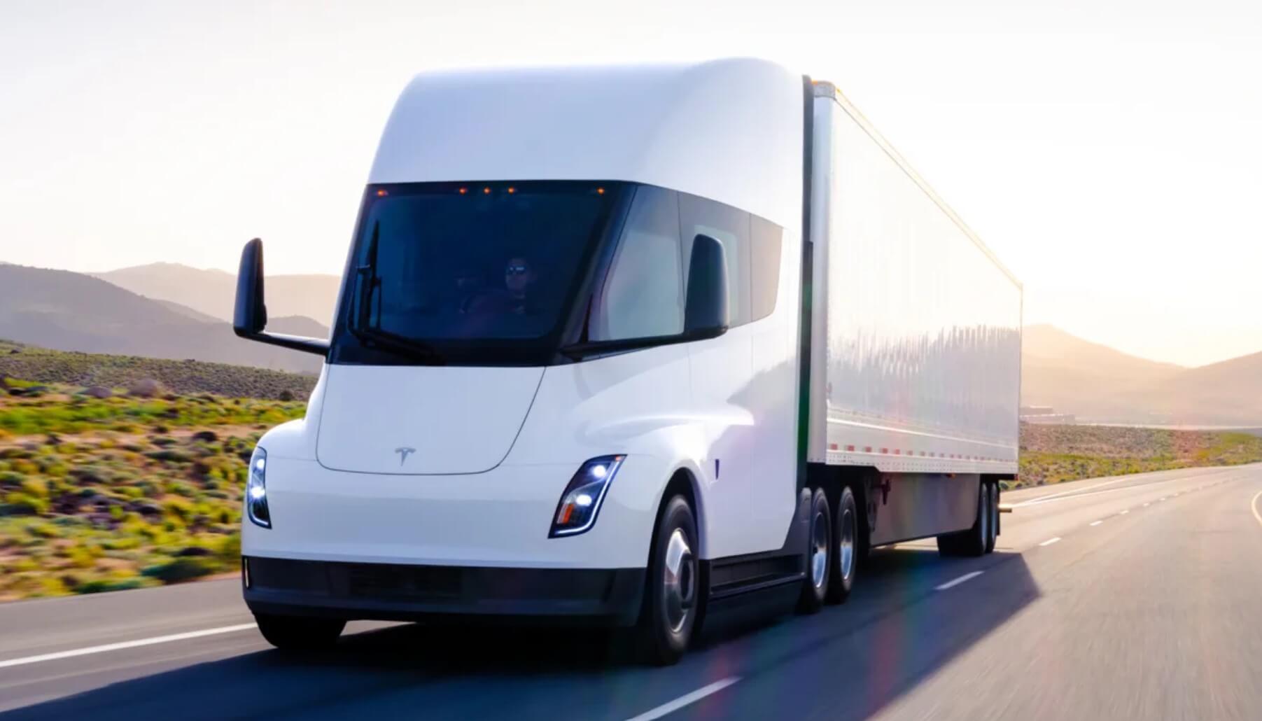 Tesla's first electric truck 3 times more powerful than diesel truck