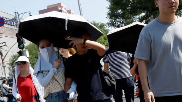 Record Heat Grips Beijing China's Capital Faces Hottest June Day in 60 Years