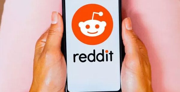 Redditors Unite Platform-Wide Blackout as a Response to Controversial Updates