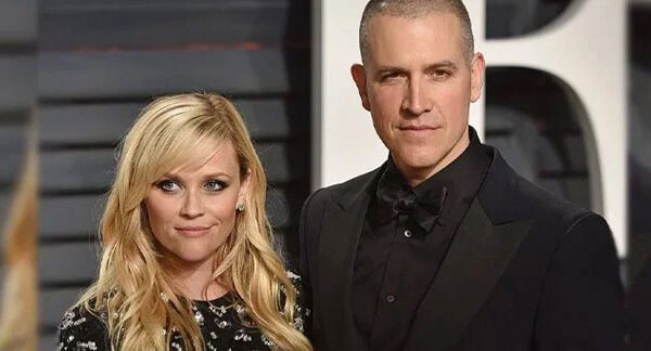 Reese Witherspoon and Jim Toth finalize divorce agreement
